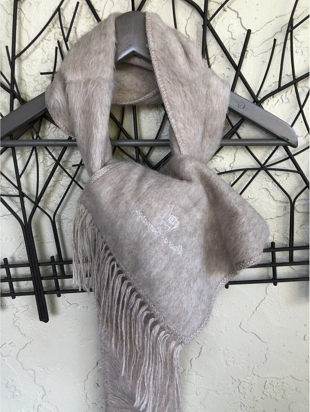 Alpaca Camargo Tan Beige Scarf Winter One Size Great Condition.